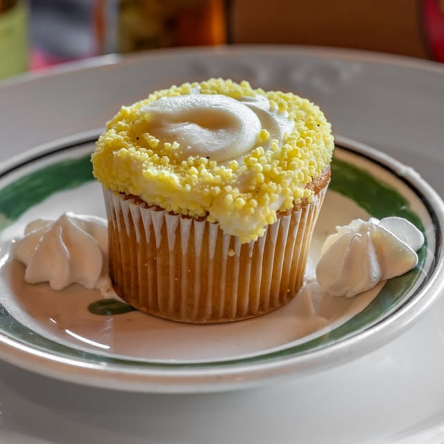 Cupcakes.